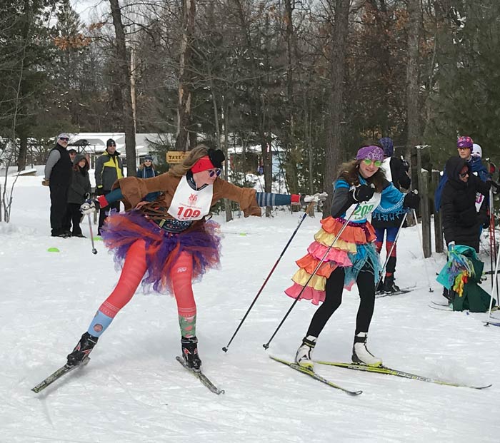 2019 Muffin Race, cross country ski racer tag in the team relay