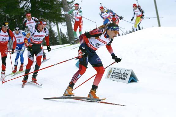 Tim Burke leads the field in the Mass Start competition at the 2008 Biathlon World Championships