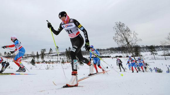 Liz Stephen leads a charge up a hill in the frigid skiathlon in Rybinsk, where she finished with points along with Jessie Diggins and Kikkan Randall. (Getty Images/AFP-Natalia Kolesnikova)