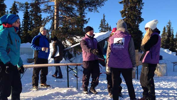 After delaying the 2014 Birkebeinerrennet by an hour, officials finally cancelled the race.