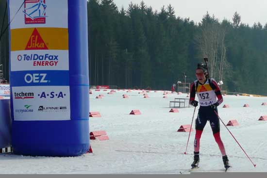 Lefi Nordgren at the finish