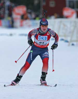 Laura Spector wins biathlon sprint