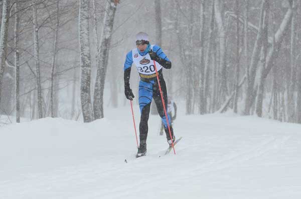David Jasczczak in the classic leg of the Michigan High School Cross Country Ski Champiopnship pursuit race