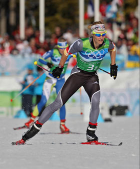 The Olympics were Claudia Nystad’s farewell to international racing. She blazed her way to a gold medal victory with the help of Roman Toferer. 