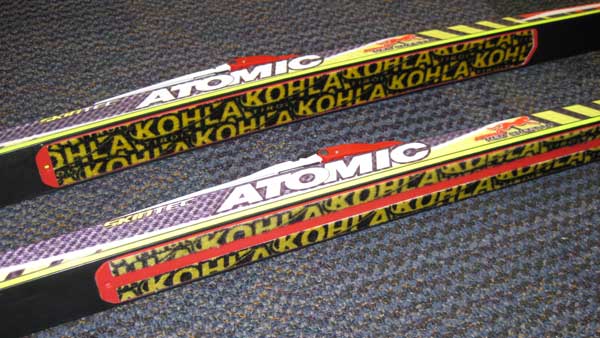Atomic Skintec waxless cross country skis
