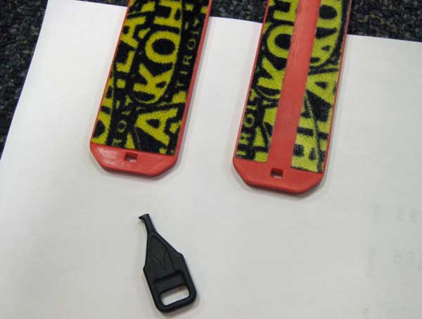 Atomic Skintec waxless cross country skis