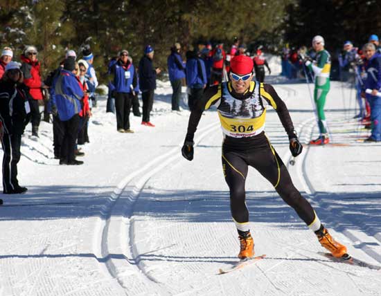 That guy in the green suit is a fast and hungry Norwegian eyeing me!
