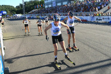 Rollerski racing on the World Cup