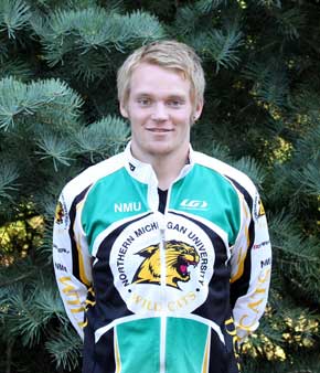 Eric Soderman wins 2012 Outstanding Athlete award from CCSA