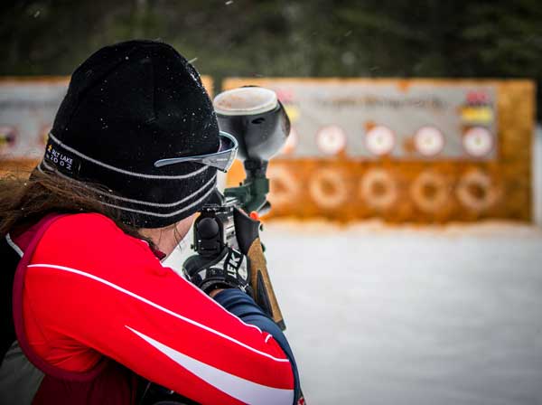 Paintball biathlon by cross country skiers