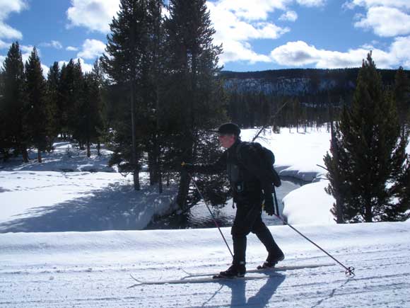 Cross country skiing in Yellowstone National Park