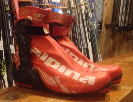 2012 Salomon Equipe 10 Skate Soft Ground Skis