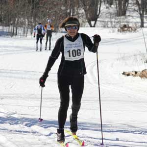 Feature image for RESULTS: Kyle Hanson and Emily Blackmer win Hanson Hills Classic