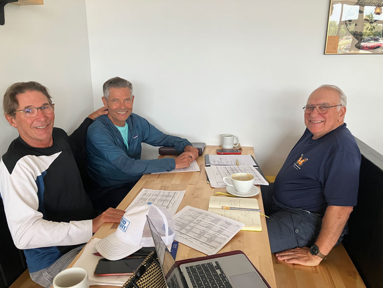 From left to right - Cliff Onthank and Ken Dawson with Pete LaPlaca, Vasa Board Member