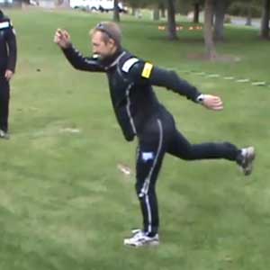 Feature image for Classic skiing 101: Fundamental body position