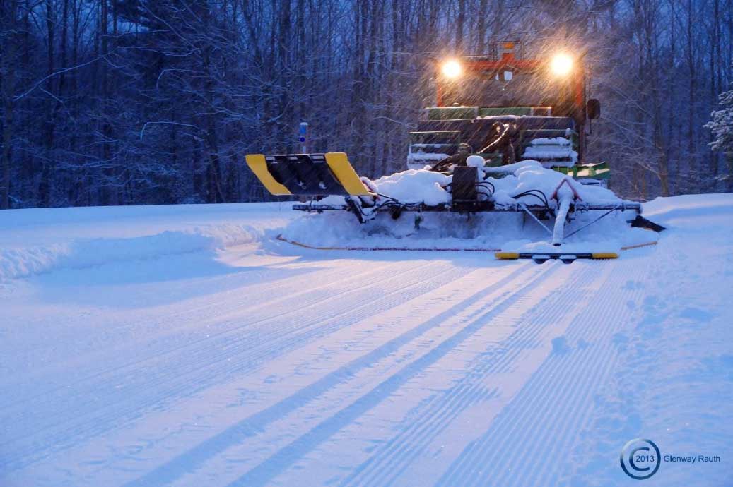 LMC Beartrac Groomer