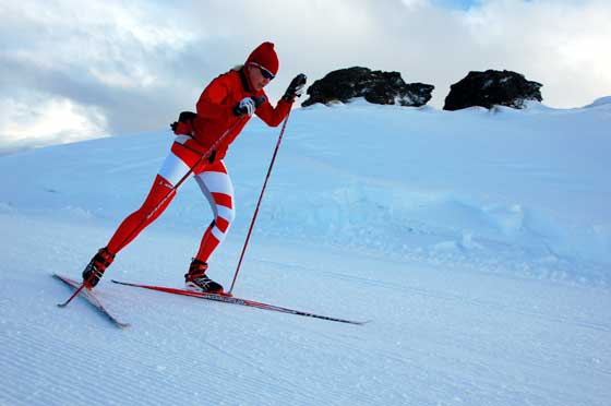 Kristina Strandberg tests the new Atomic World Cup Featherlight