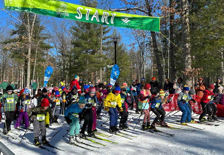 Start of a Junior Vasa wave at the 2023 North American Vasa xc ski race