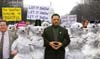 Nation's Snowmen March Against Global Warming